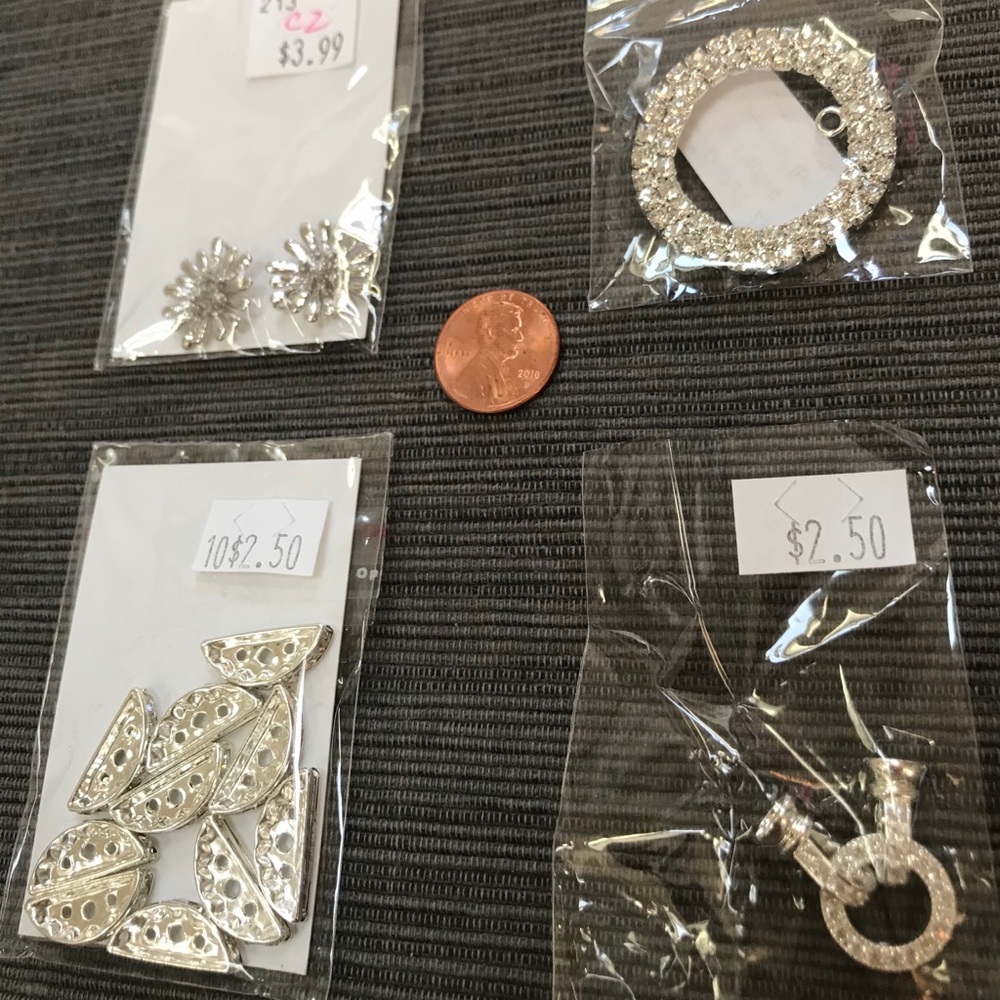 SILVER METAL BLING SPARKLE CZ PENDANTS CHARM LOT